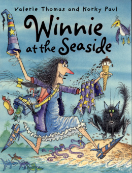 Winnie at the Seaside (Paperback + CD) купить