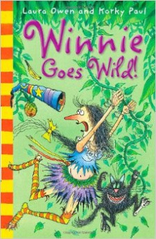 Winnie Goes Wild! (Paperback) купить